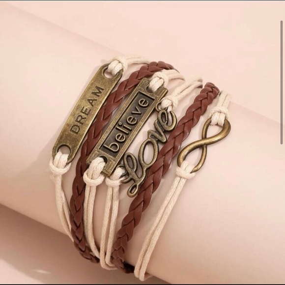 LAST ONE: Layered leather boho bracelet set - Picture 2 of 4